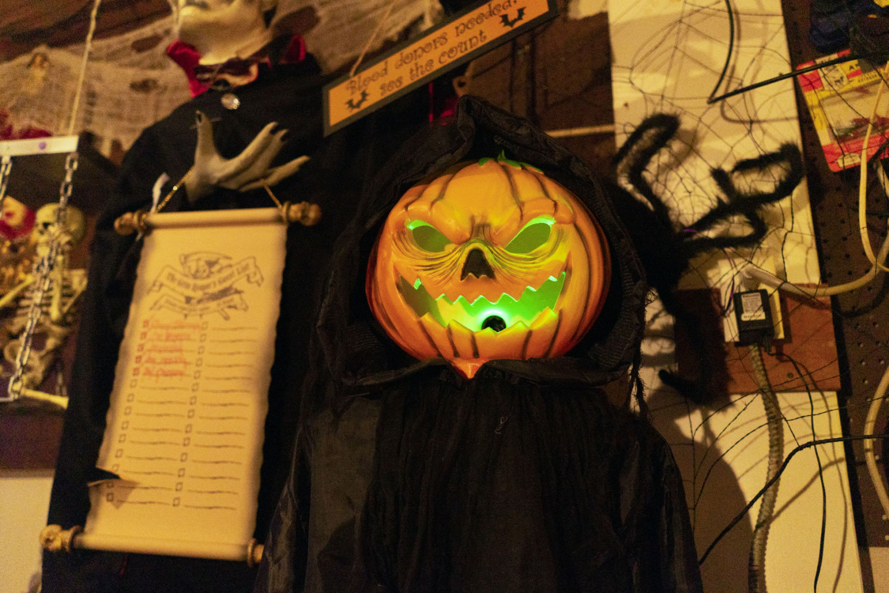 City man transforms home for one frightful night